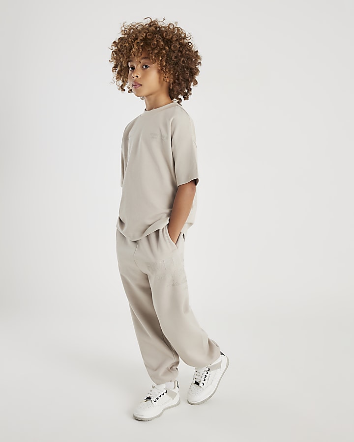 ragazzi beige oversize ri t-shirt jogging set