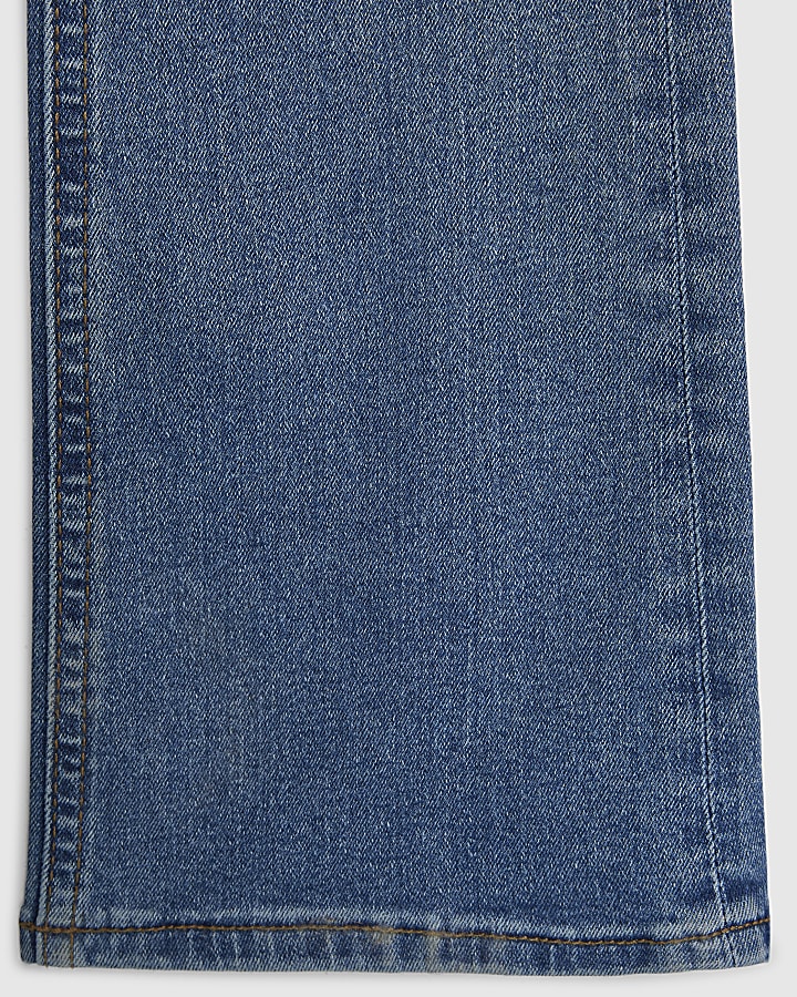 ragazze blue jeans svasati