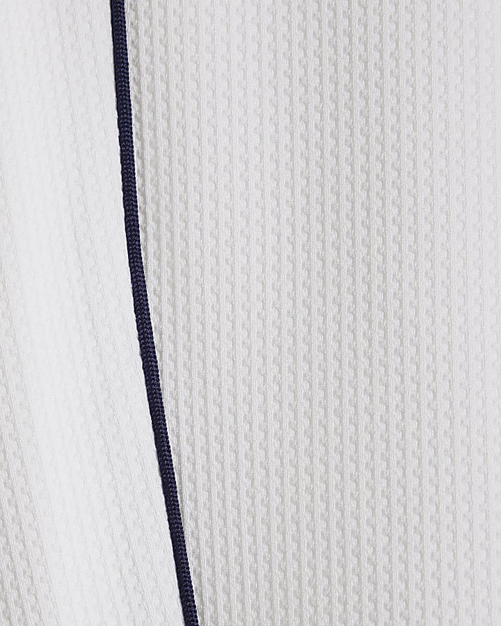 bianco slim fit martellata punta pantaloncini