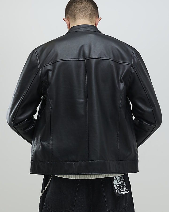 chiodo in pelle nera