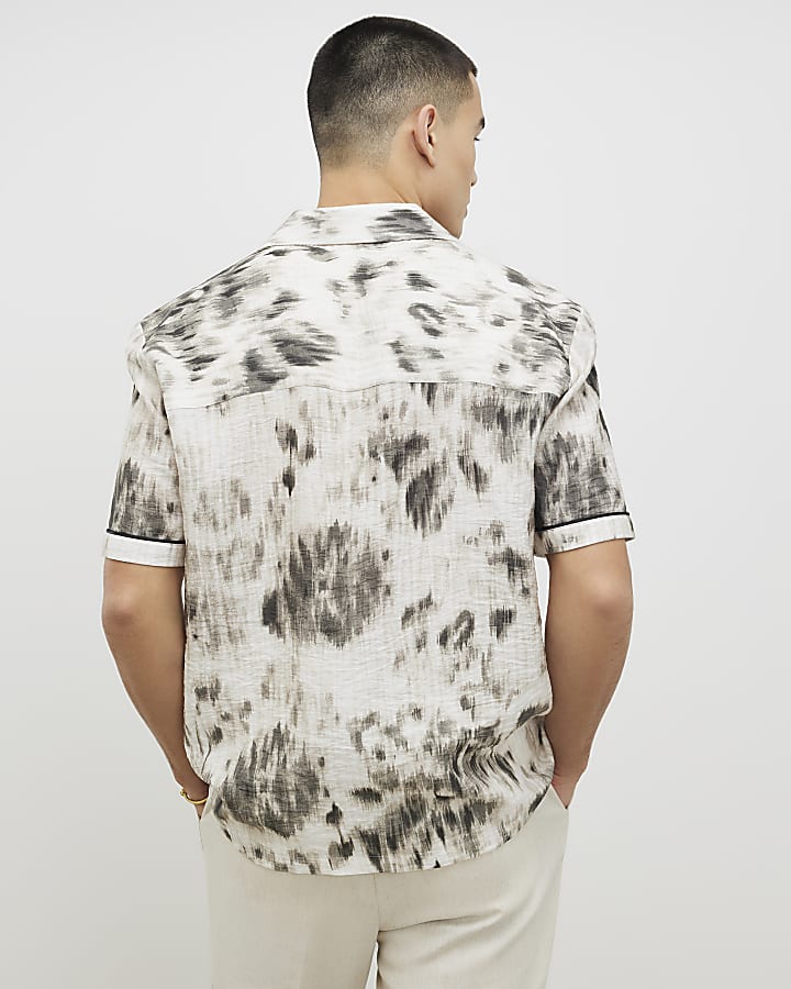 bianco regular fit offuscata animal print shirt