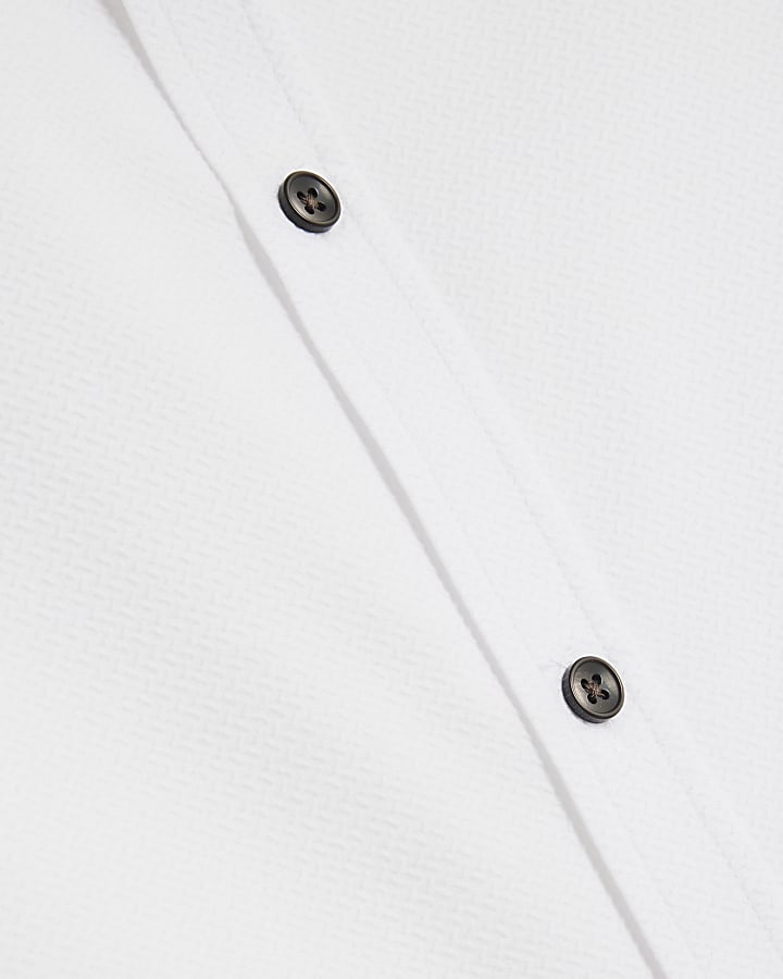 white muscle fit shirt testurizzata