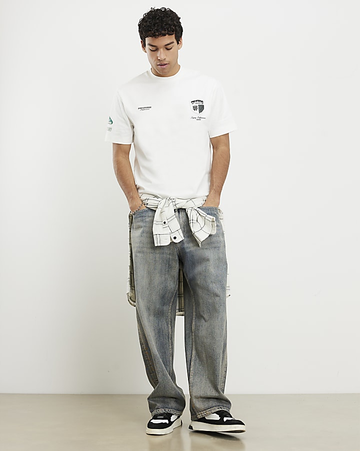 bianco regular fit penrose crest t-shirt