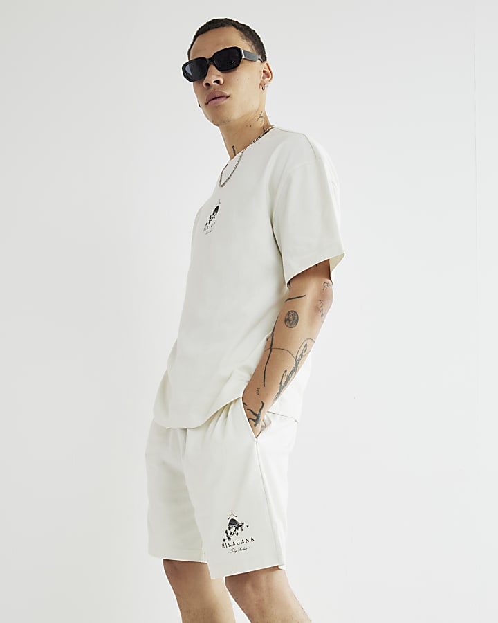 crema oversize giapponese t-shirt e shorts set