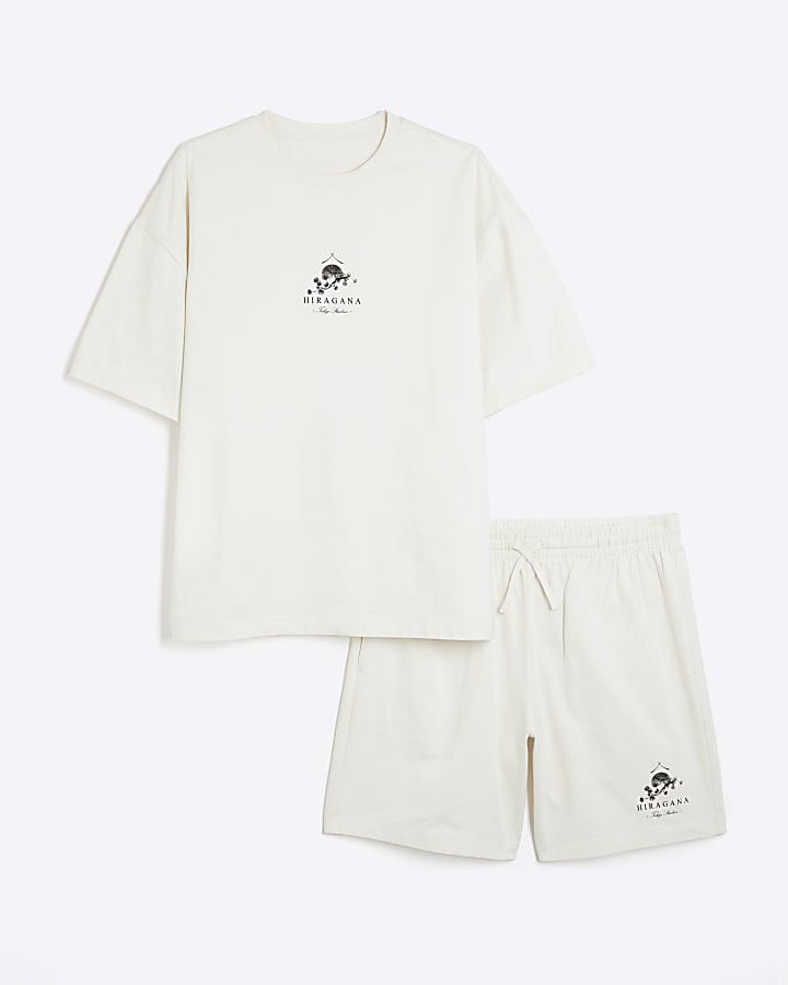crema oversize giapponese t-shirt e shorts set
