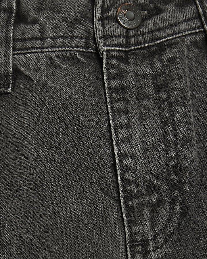 petite nero cucito a botte jeans a gamba