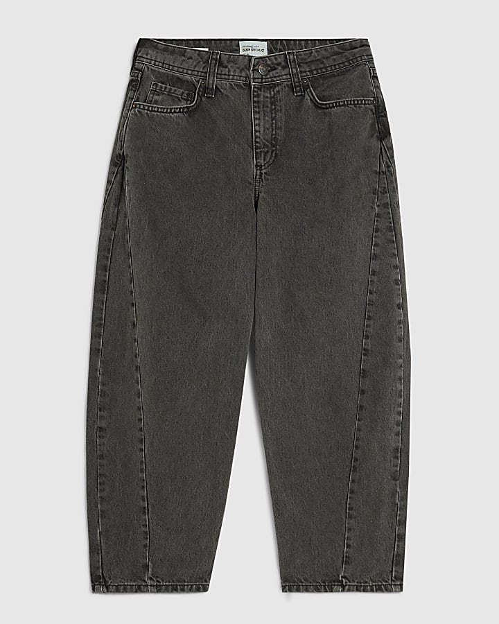 petite nero cucito a botte jeans a gamba
