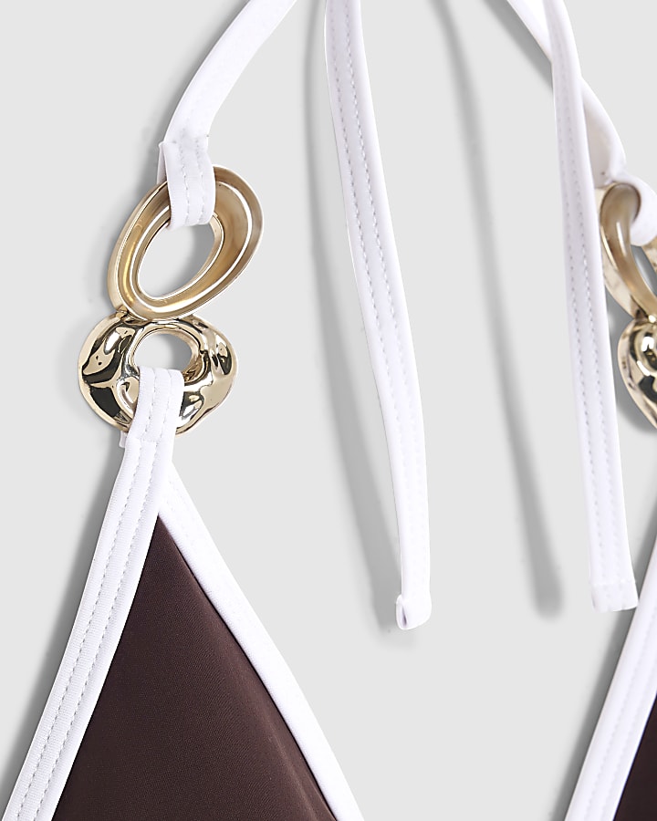 marrone dettaglio anello a triangolo bikini top