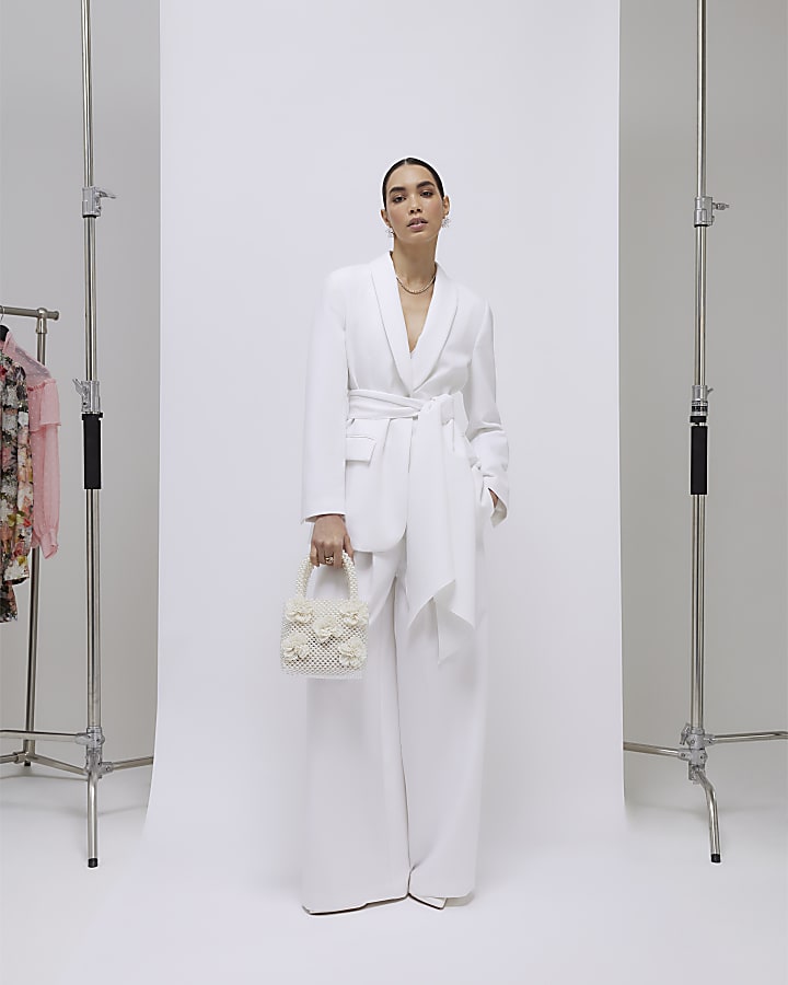 bianco collo a scialle vita di cravatta blazer