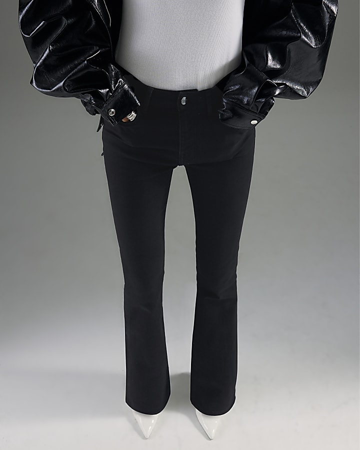 nero mid rise jeans svasati