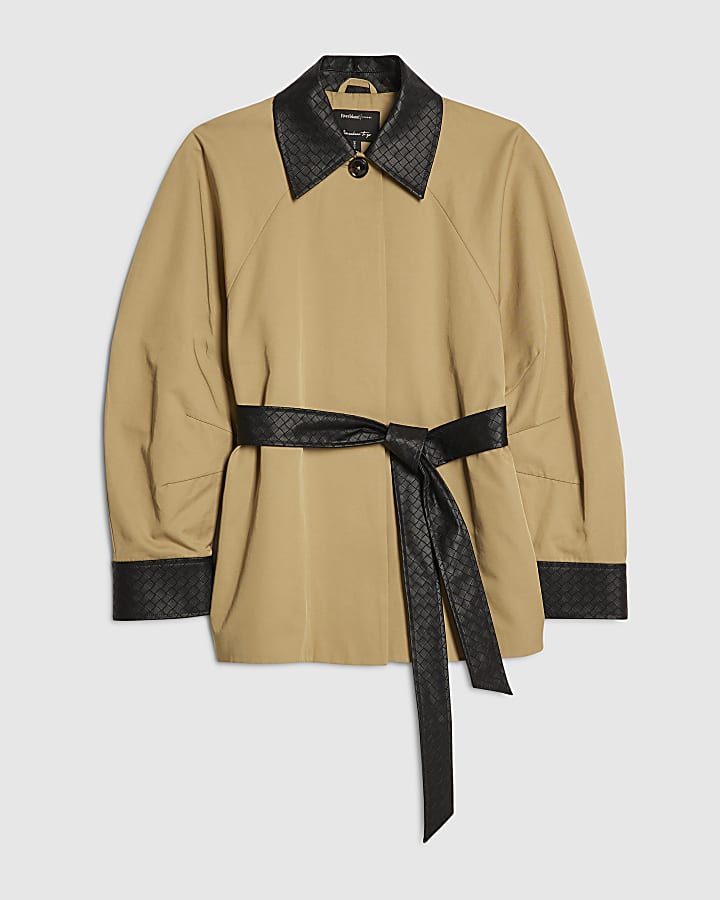 beige bozzolo manica corta cappotto di trincea
