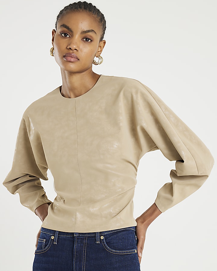 beige in ecopelle batwing top a manica lunga
