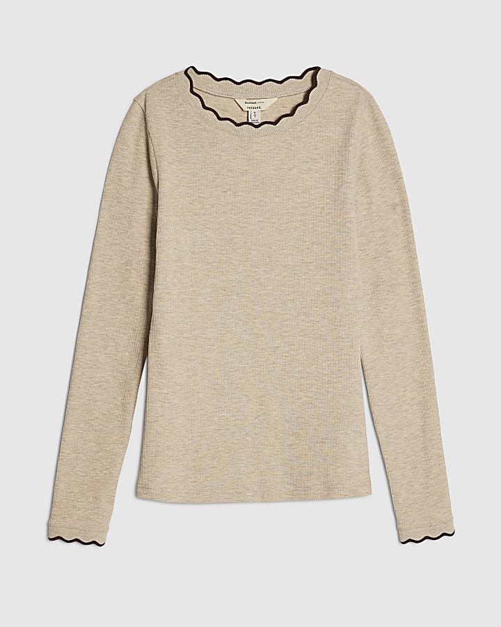 beige pettine trim long sleeve top