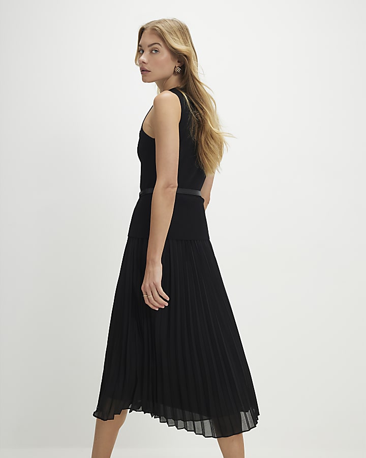 nero con cintura pieghe orlo midi dress