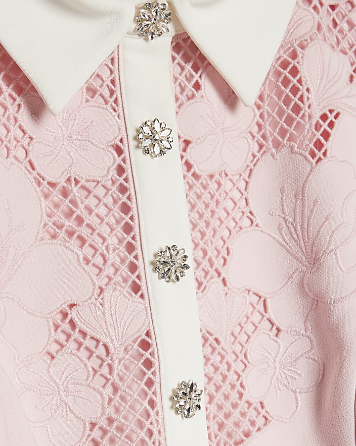 rosa in pizzo con colletto mini abito