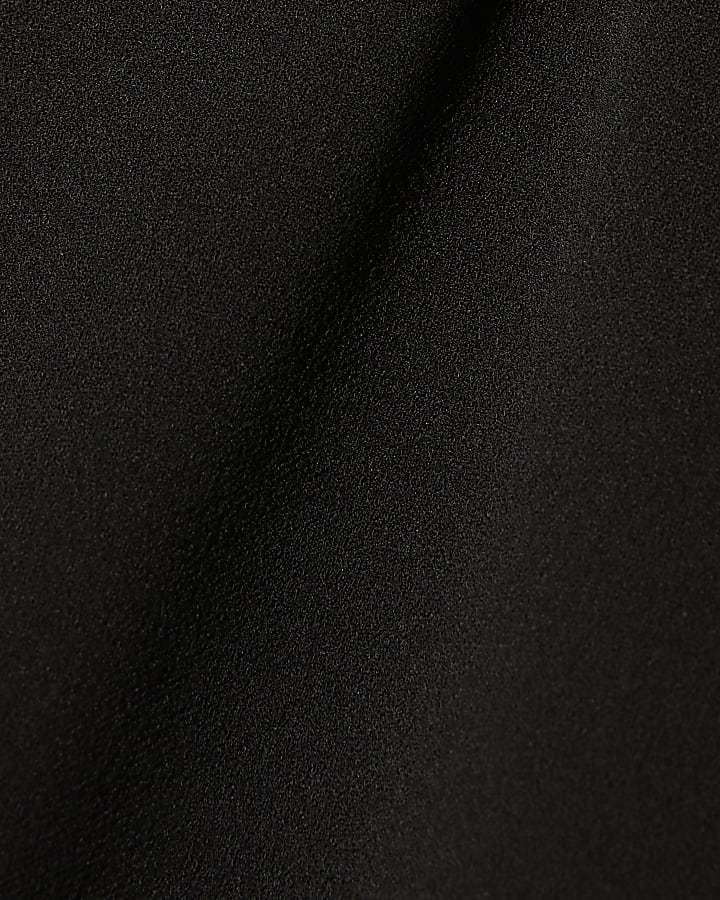 nero manica corta in pizzo asimmetrica top