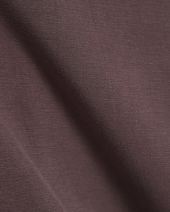 marrone premium t-shirt squadrata