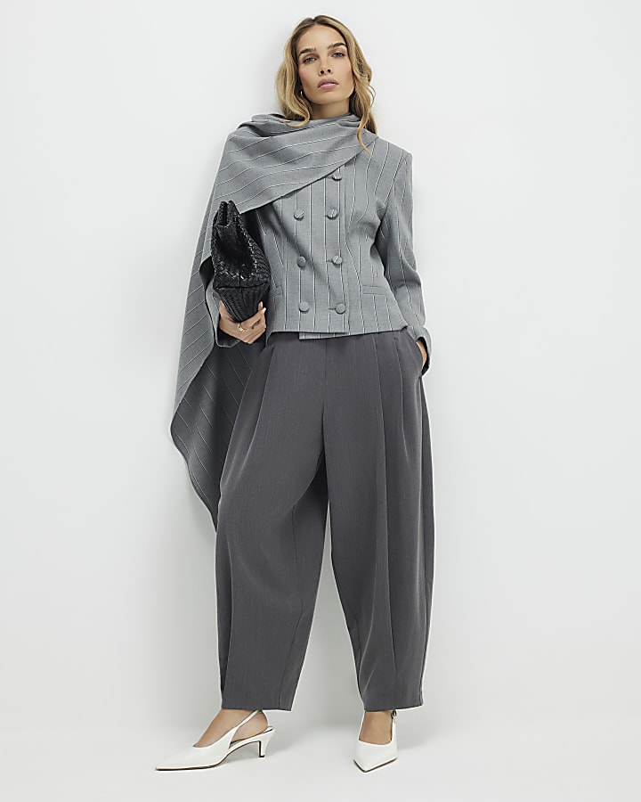 grigio hareem pantaloni a gamba