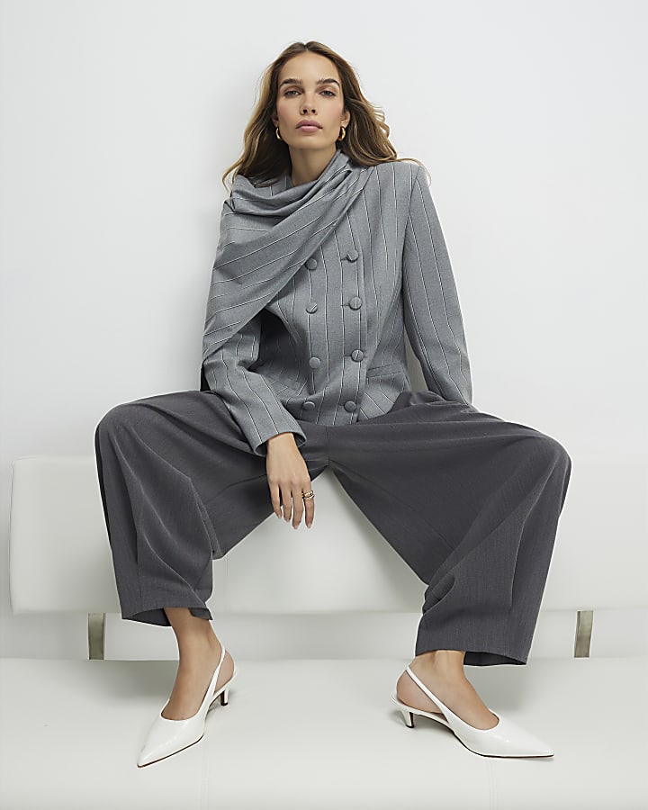 grigio hareem pantaloni a gamba