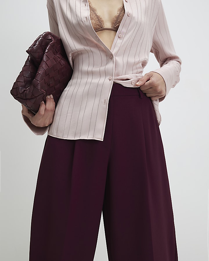 rosso drapey barile pantaloni a gamba