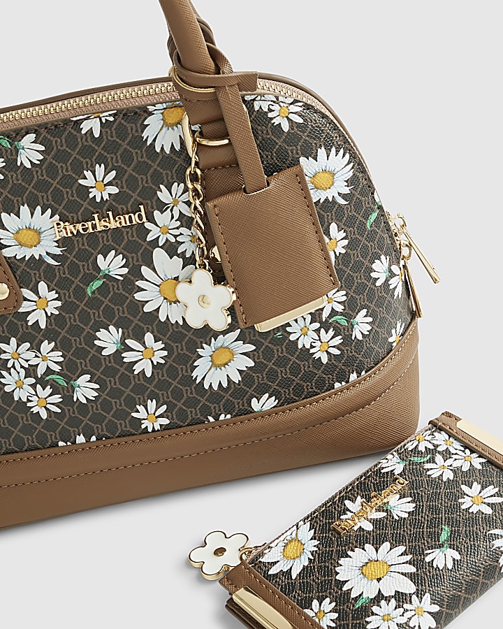 marrone monogram daisy tote bag bundle