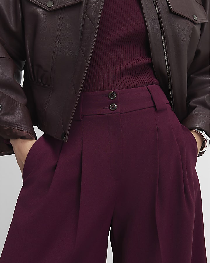 rosso a pieghe pantaloni a gamba larga