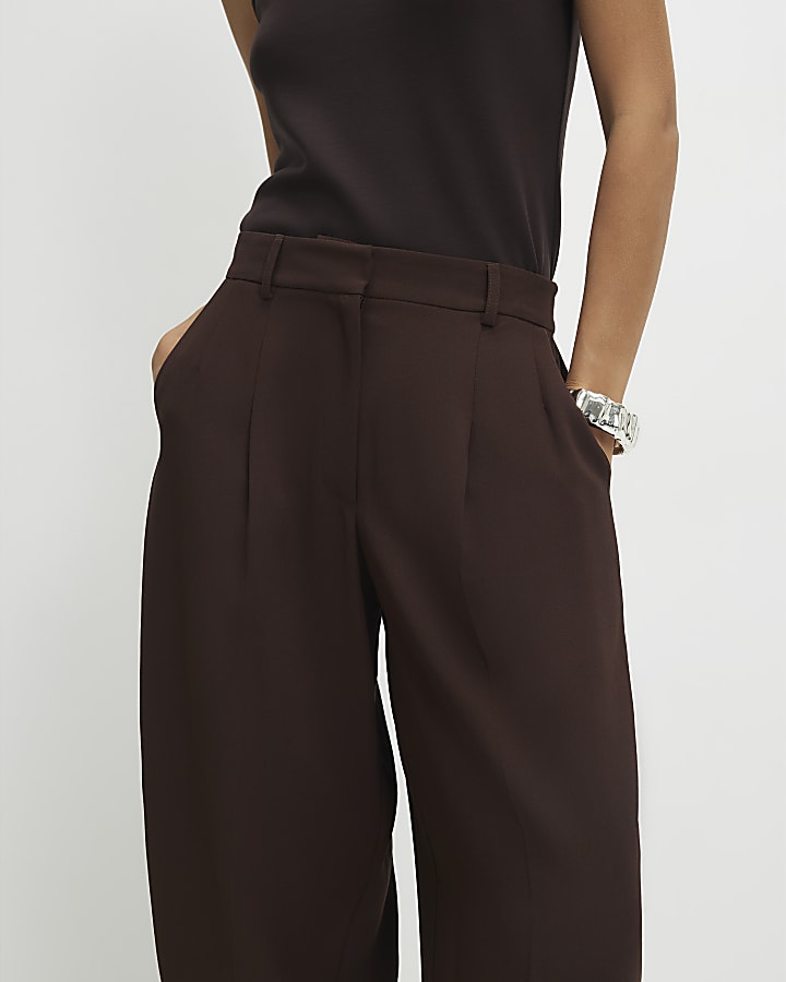 marrone drapey barile pantaloni a gamba