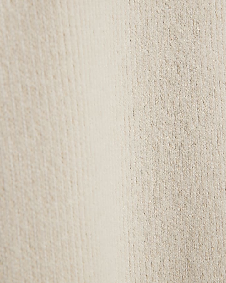 petite beige accogliente gamba larga pantaloni a costine