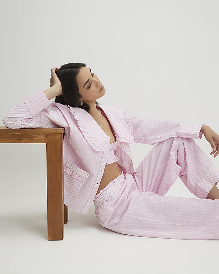 rosa colletto oversize a righe pigiama set