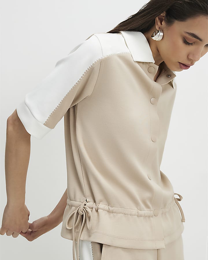 colore beige bloccato polo shirt